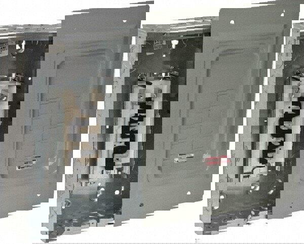 Load Centers; Load Center Type: Main Lug ; Number of Circuits: 16 ; Main Amperage: 125 ; Number of Phases: 1 ; Voltage: 120/240 VAC ; NEMA Enclosure Rating: 1